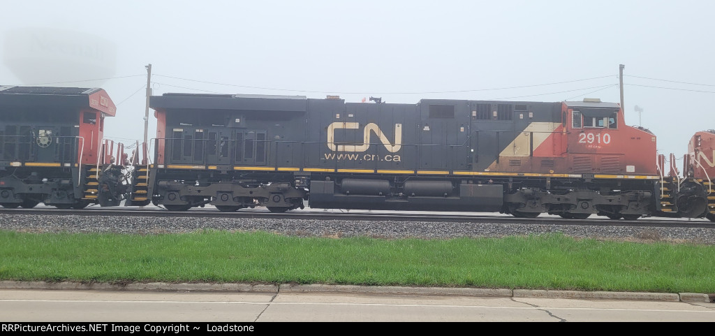 CN 2910